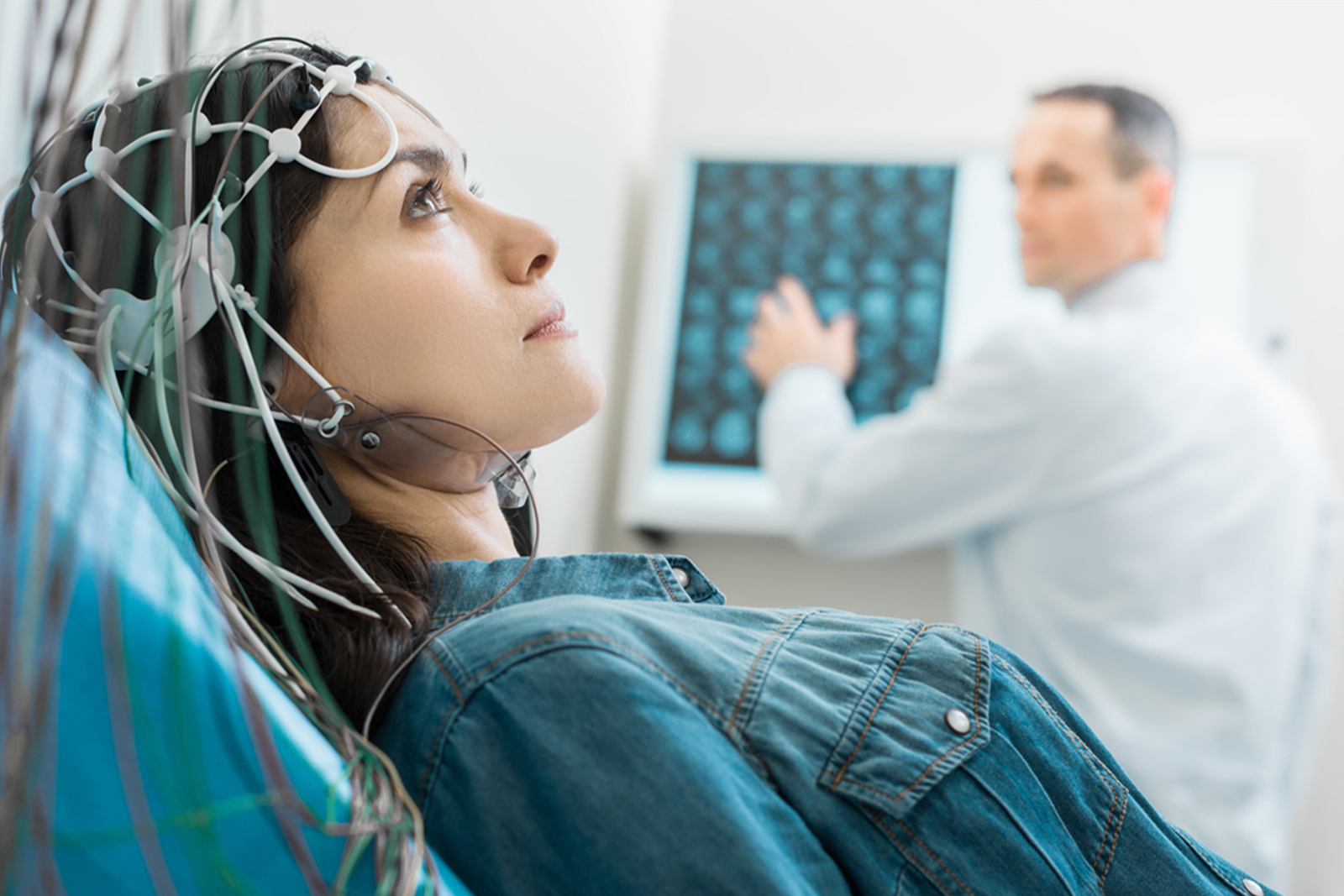 EEG (Elektroensefalografi
